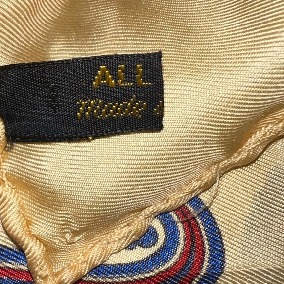 Silk Scarf Made in Italy Yellow with Blue Paisley 30x30 - Picture 6 of 9